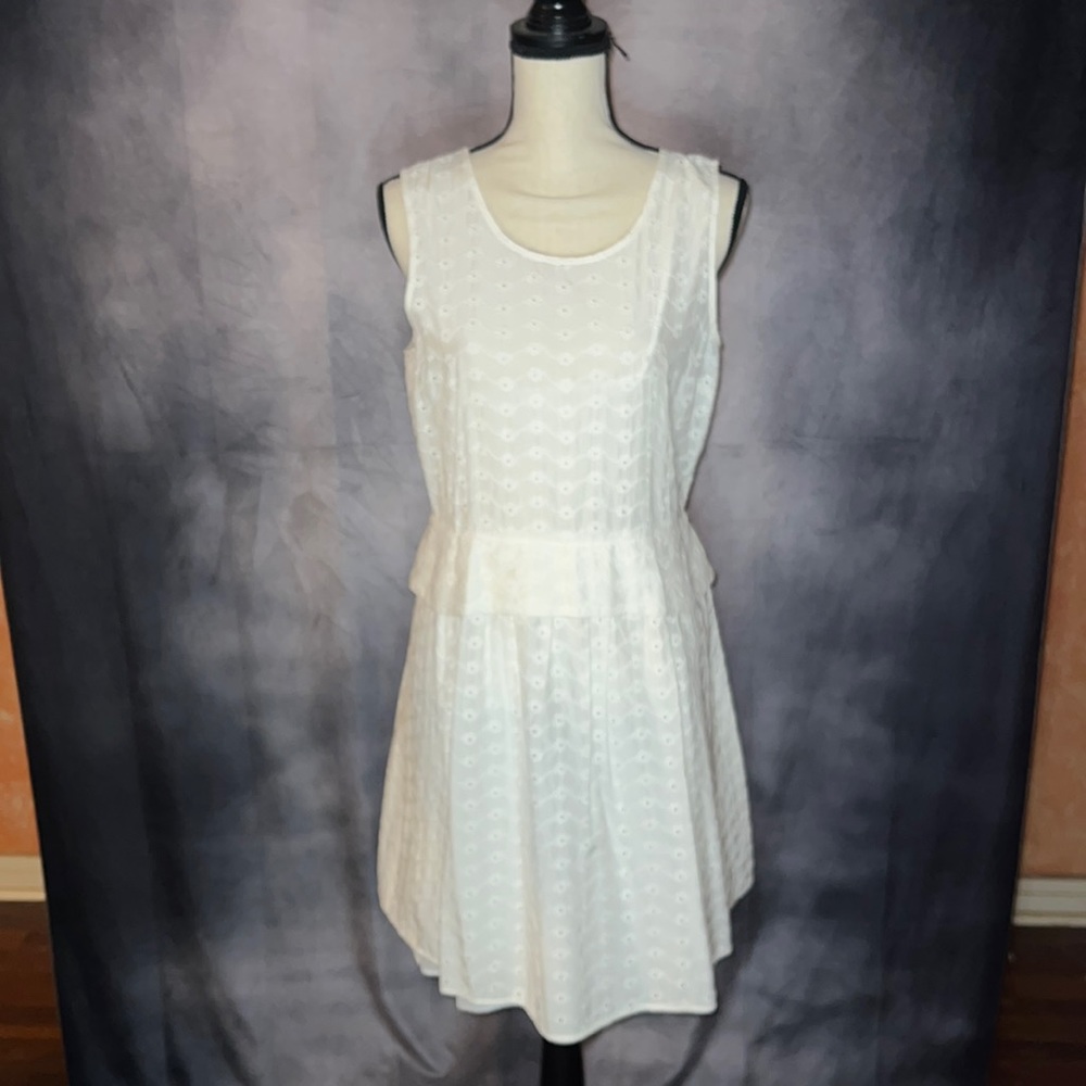 Cute eyelet dress.